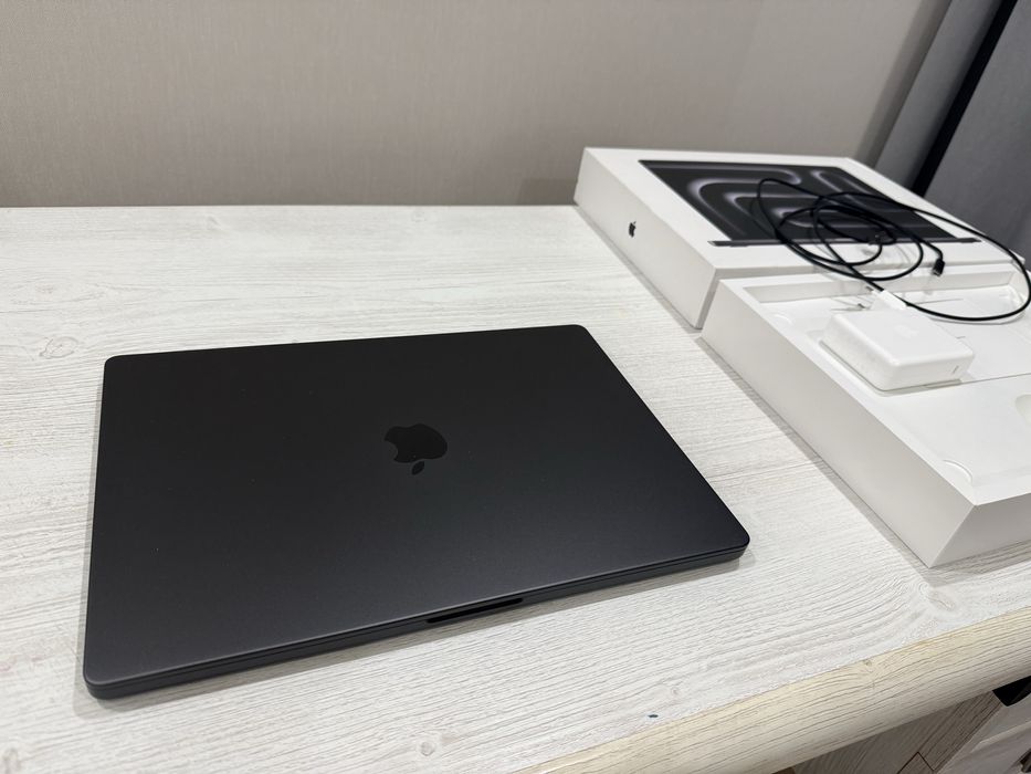MacBook Pro M4 Pro 16”
