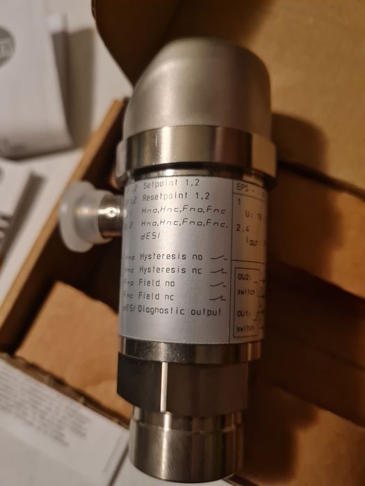 Senzor de presiune IFM model PN014A