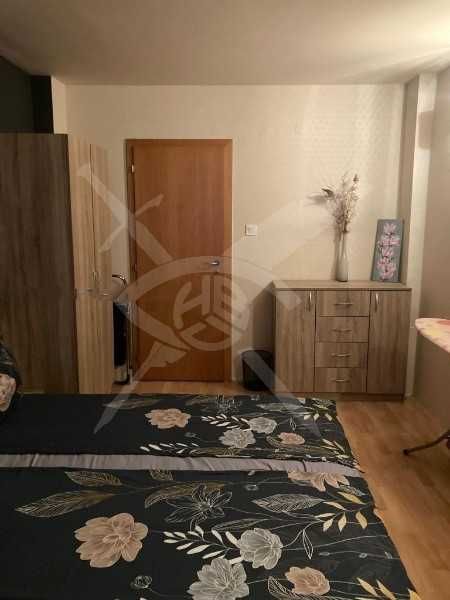 Тристаен апартамент под наем в Кършияка 11782421