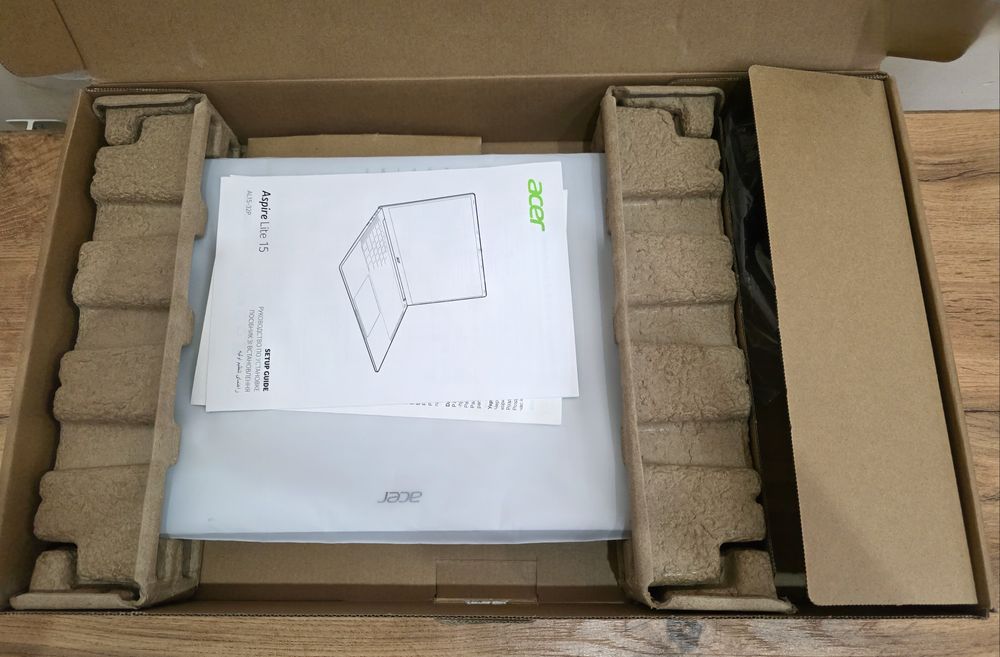 ACER Aspire Lite