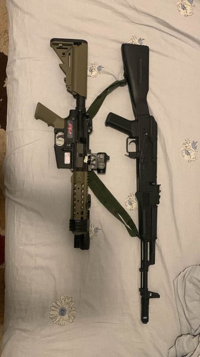 Replica airsoft specna arms M4/Red dot/Tracer/vertical grip