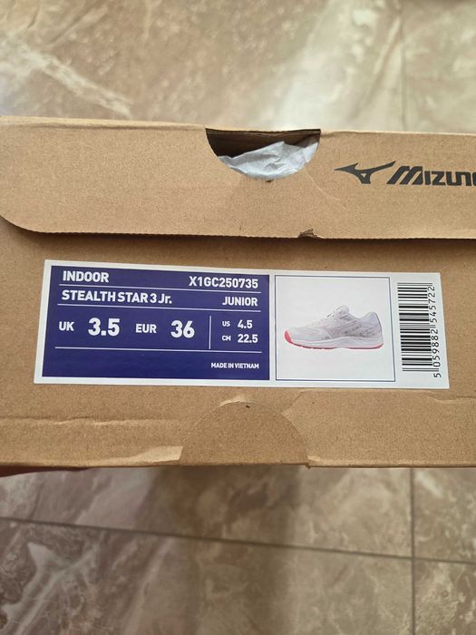 Mizuno Stealth Star III Junior детски маратонки за зала