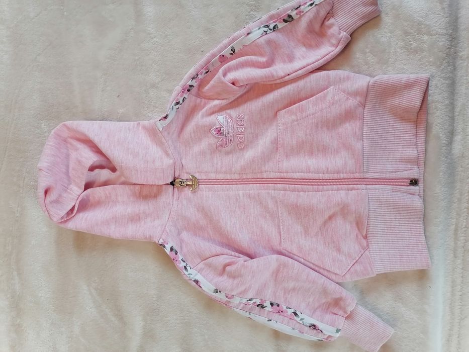 Adidas суичър за 1 годинка