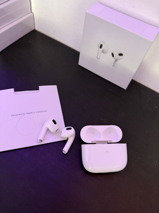 Vand Airpods 3 sigilate