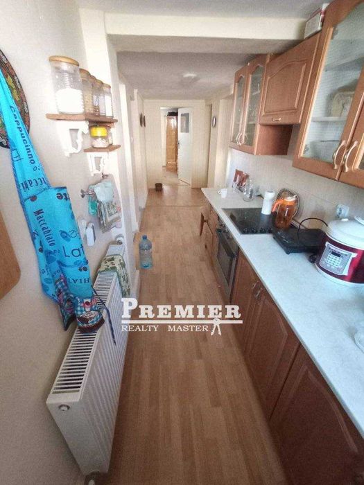 Продава се Къща в Камено - 180 кв.м за 1112 €/кв.м - Снимка #3