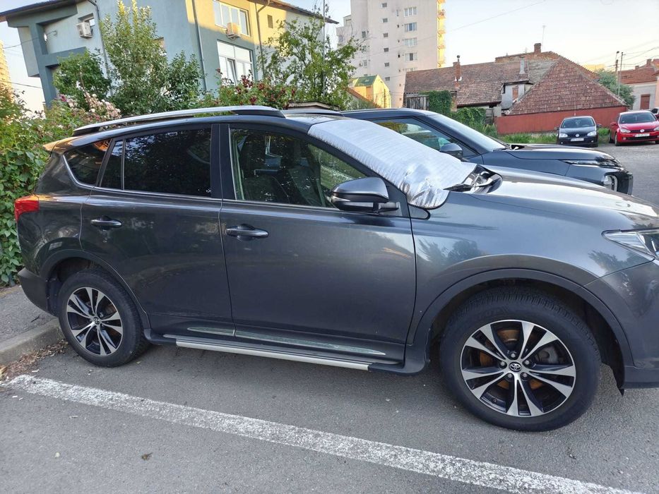 Toyota Rav4,an2015 4x4,2,2d