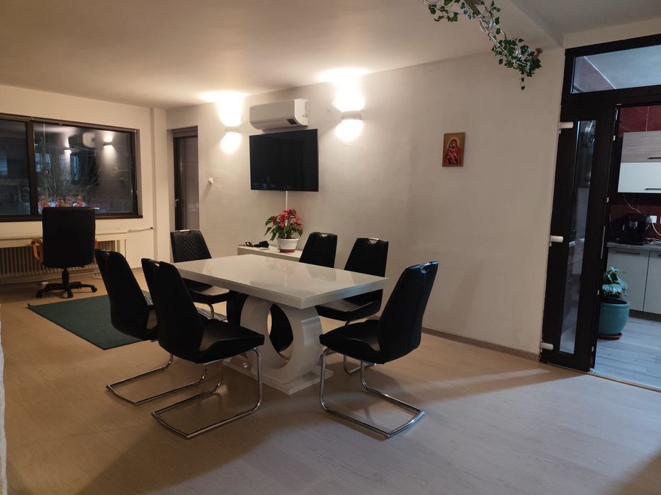 Inchiriez Casa Bulevard