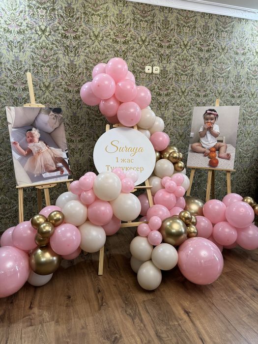 Фотозона с мольбертом 18.000