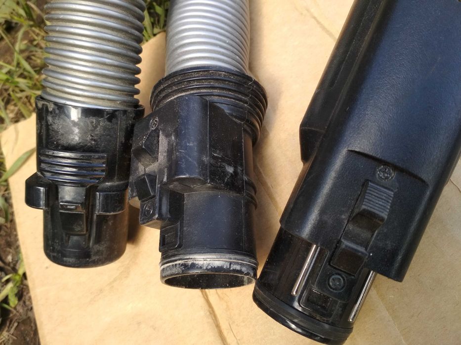 Шланги  трубки щетки  для  пылесоса!