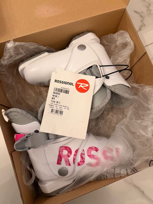 Детски ски обувки Rossignol
