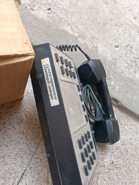 Домашний телефон