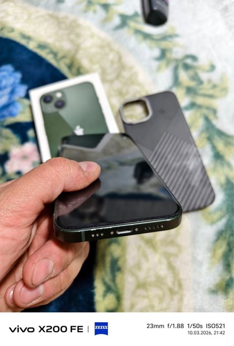 Продам Iphone 13/128/75