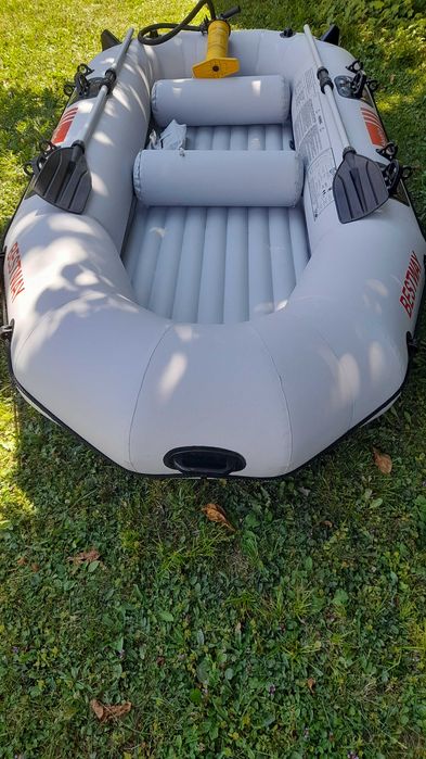 Рибарска Лодка - Нова, голям балон