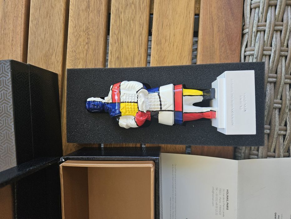 HOLINAIL Limited Edition n°1 to n°125 hand painted Artă, colecționabilă, valoroasă