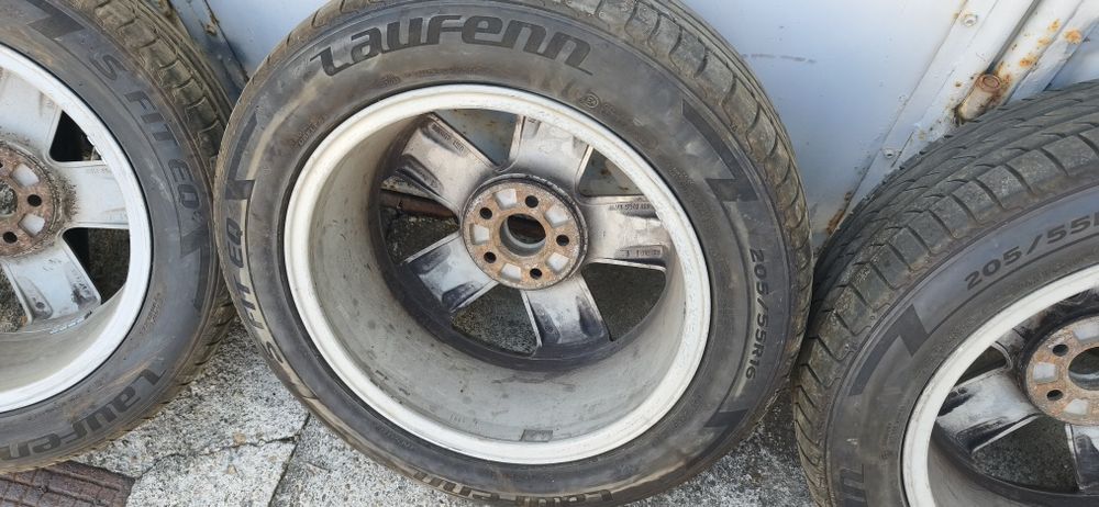 Roti pe 16 grup VAG