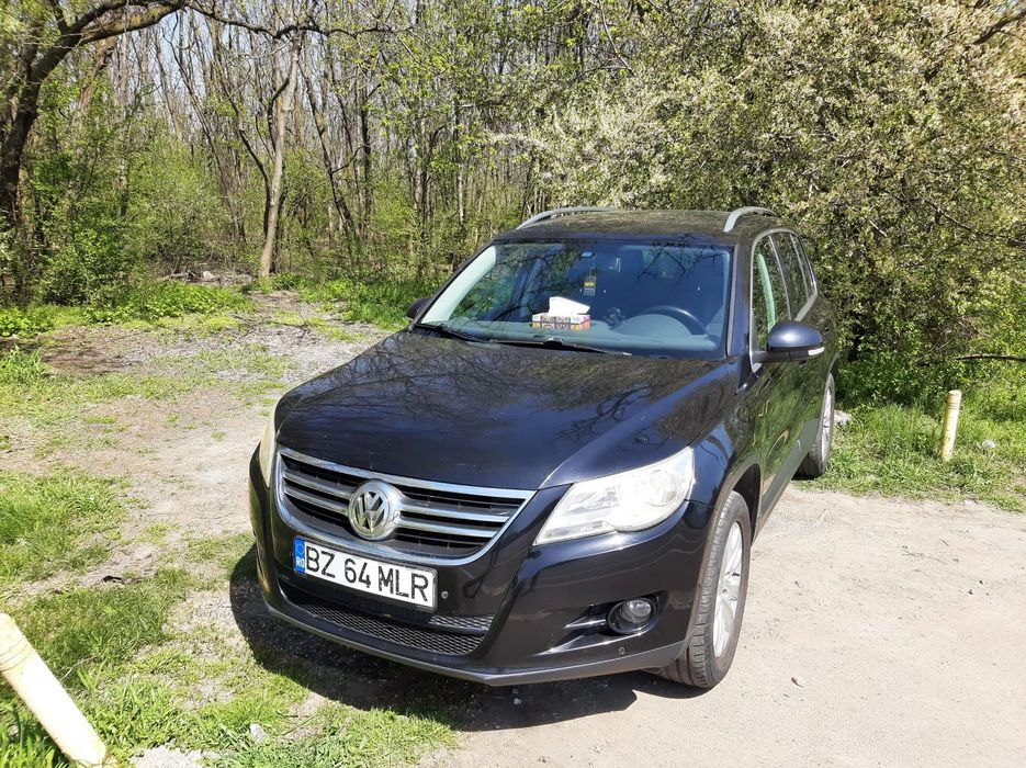 Volkswagen Tiguan Masina este bine intretinuta, functioneaza foarte bine.