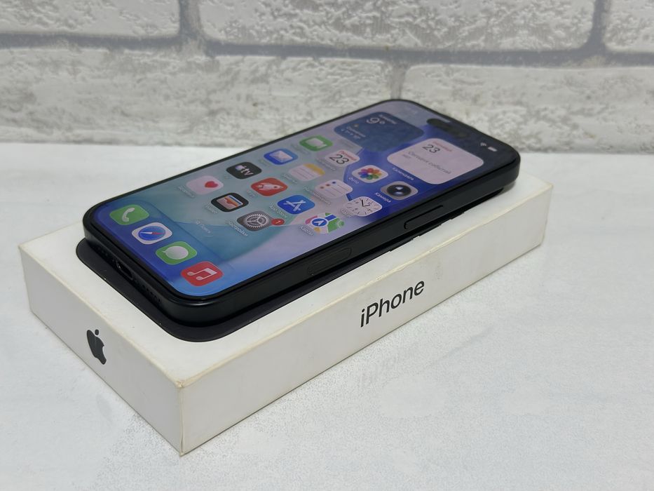 Айфон 16 черный iphone 16