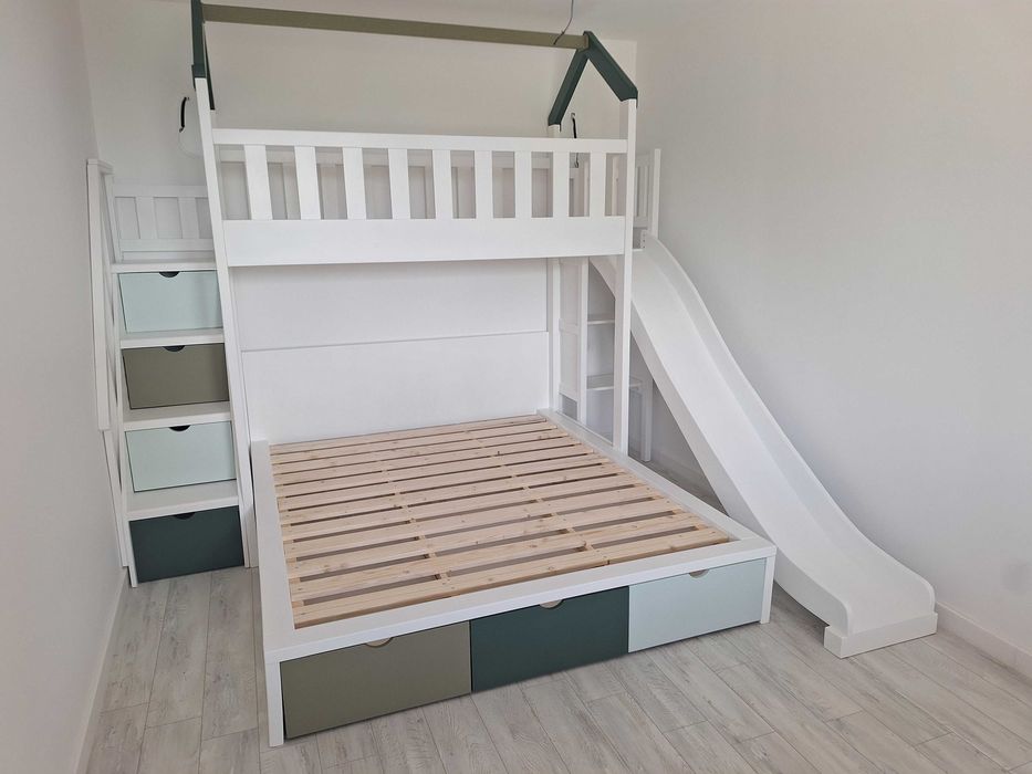 TRANSPORT GRATUIT.Pat supraetajat cu scara tip sertare.Cod 3537