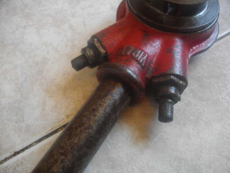 VIRAX 521-Made in FRANCE-Винторезка/Винтонарезка/ПлашкаРезби Тръби-1/2