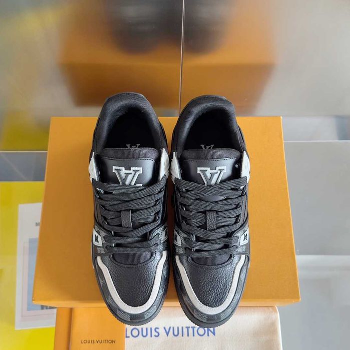 Adidasi Louis Vuitton Trainer Premium