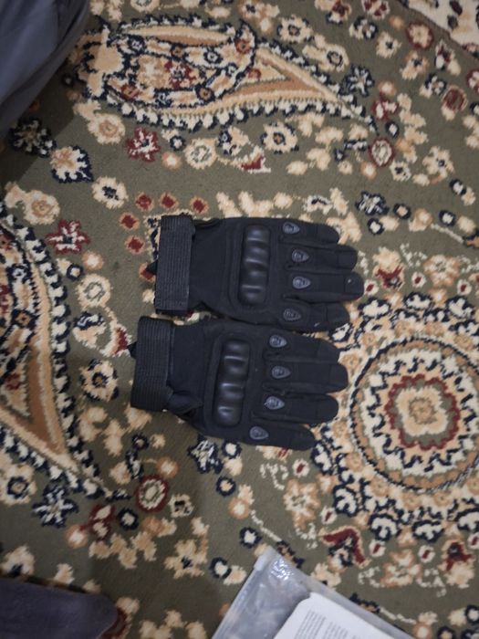 Продам перчатки для велика и мопеда