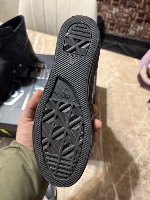 Converse ботички