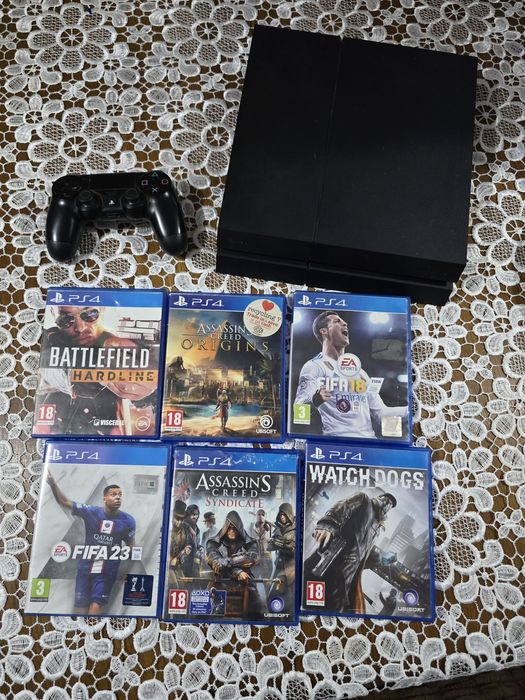 Vand PS4 PHAT 1TB + jocuri