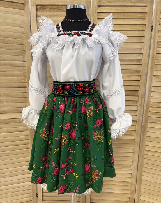 Costum traditional de Maramures pentru femei set complet