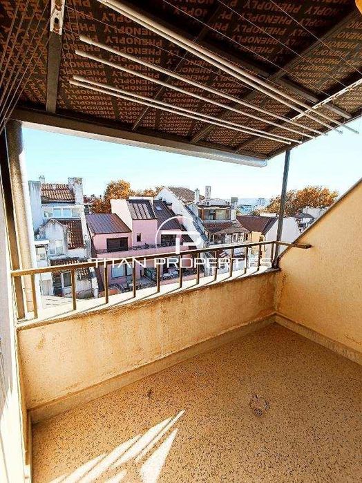 Дава се под наем Тристаен апартамент в Варна, Окръжна болница - 80 кв.м за 375 € - Снимка #8