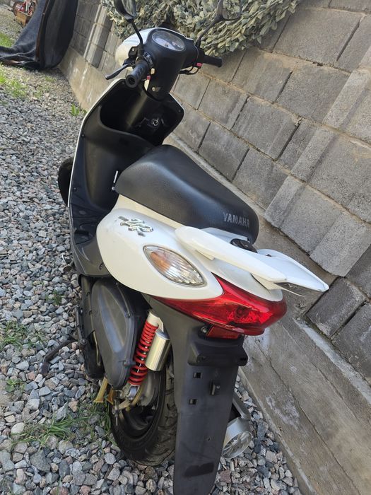 Ямаха джог ZR 2015 года