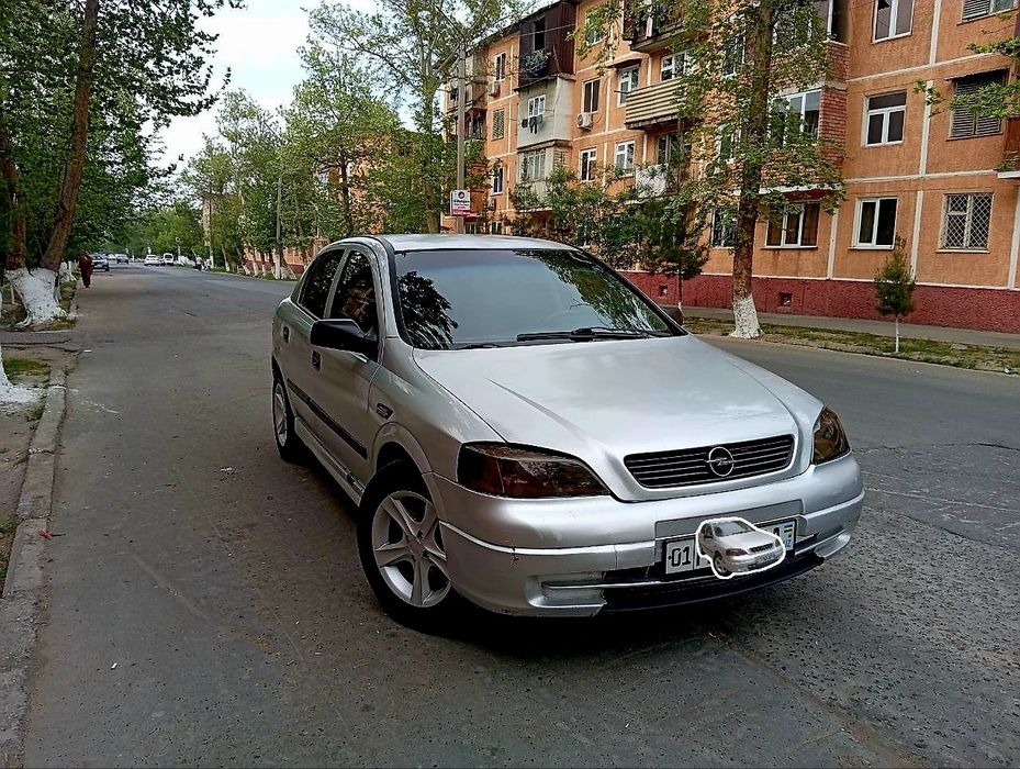 Opel Astra G kulrang Motor 1.6 yili 2001