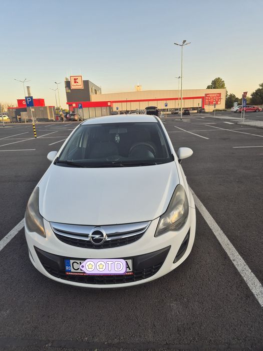 Opel Corsa D 1.2 benzină 2014