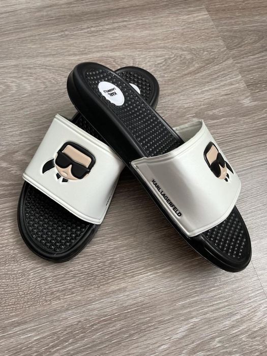 Vand papuci de dama si barbat