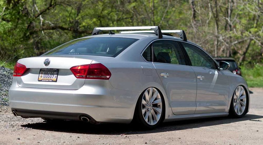 VW Passat B6 B7 Багажник за покрив (напречни греди, релси, рейлинг)