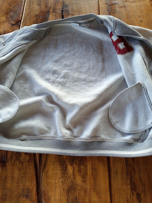 Vând bluză din Zara university