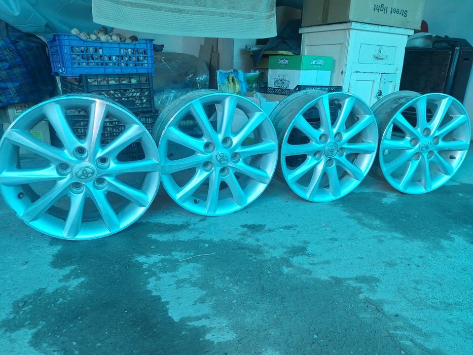 Диски Камри размер 16