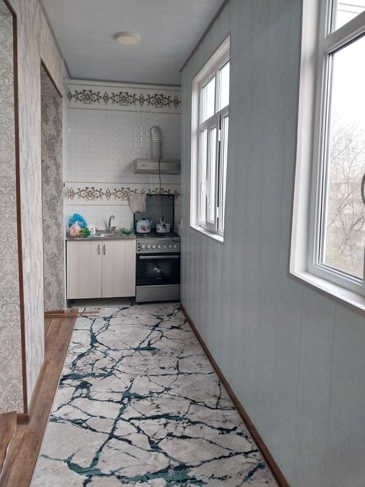 Сотилади 2/4/4 Яшнобод тумани Халк банк олдида