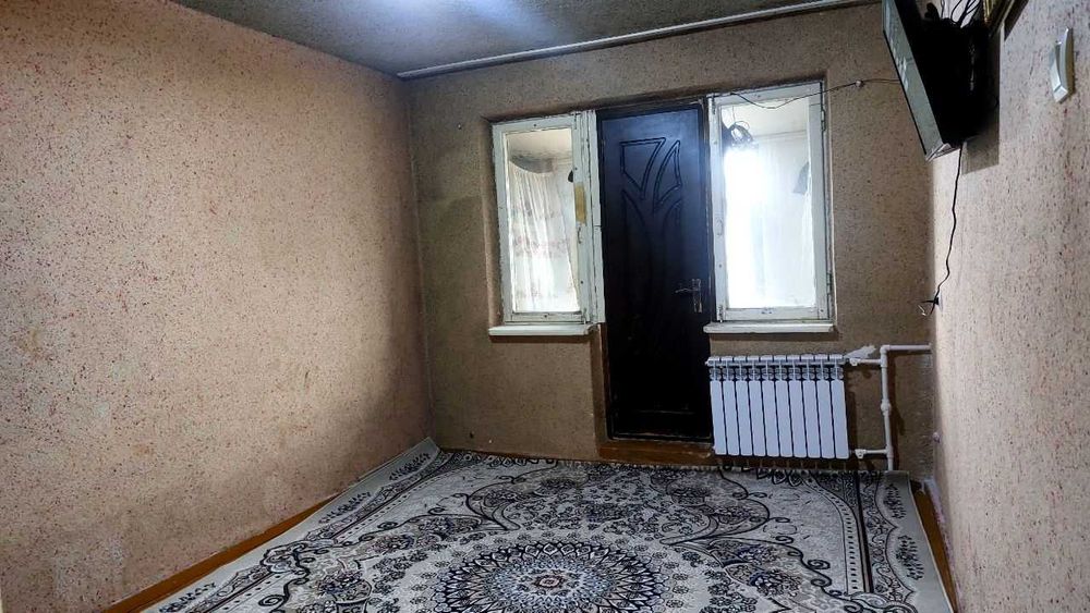 Uy sotiladi 1 xonali