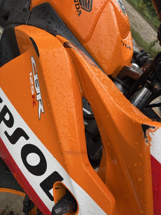 Honda cbr r125 repsol