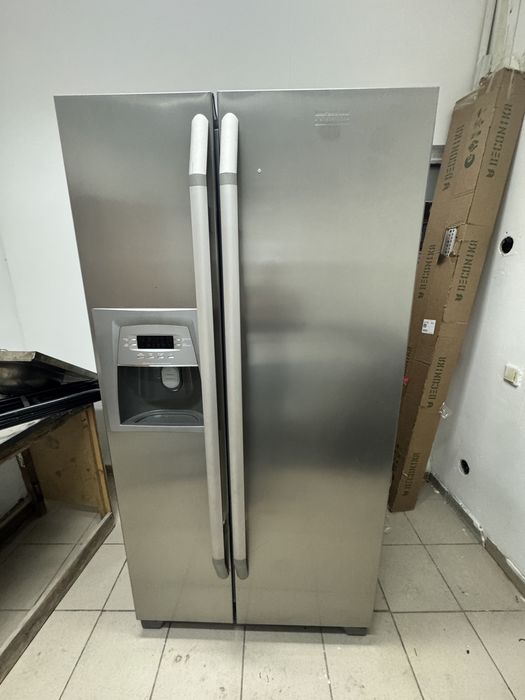 Холодильник морозильник