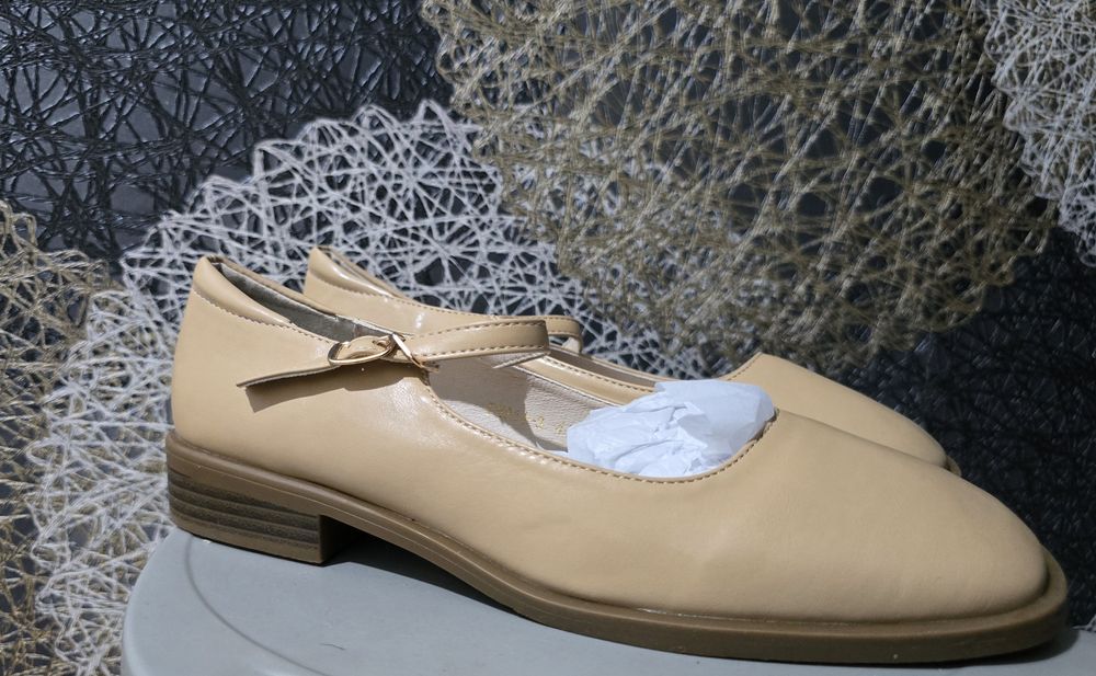 Распродажа стильной обуви