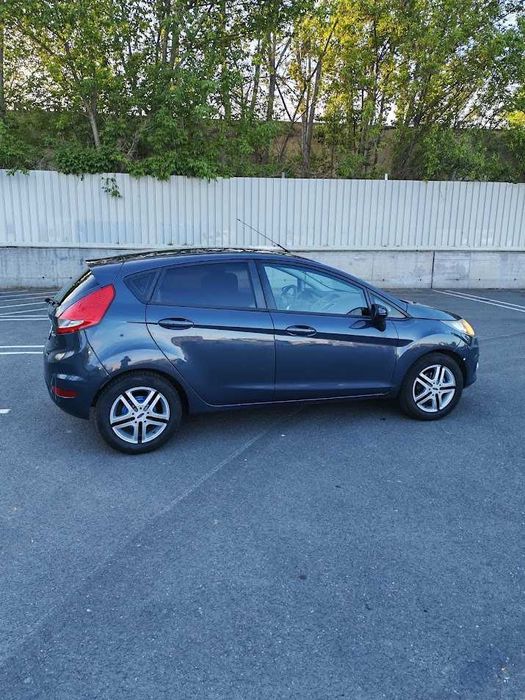 Ford Fiesta 1.25 Benzină + GPL
