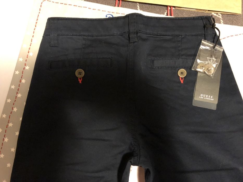 Pantaloni copii Guess 7-9 ani (marime Guess M)