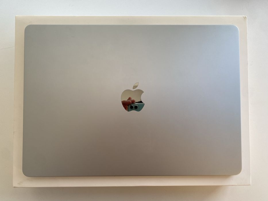 Macbook Air m4 16/512 гб