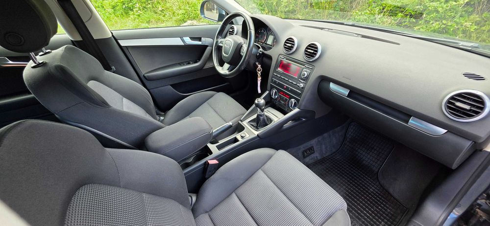 AUDI A3 2010 — imagine 5