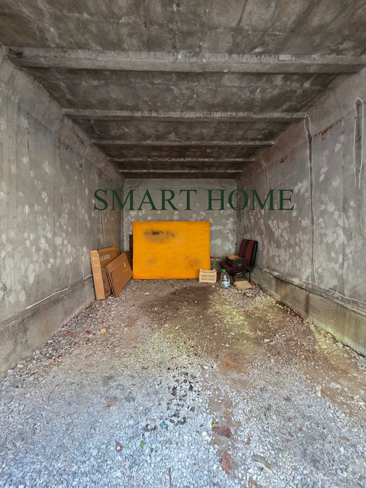 Дава се под наем Гараж / Паркомясто в Велико Търново, Колю Фичето - 20 кв.м за 55 € - Снимка #1