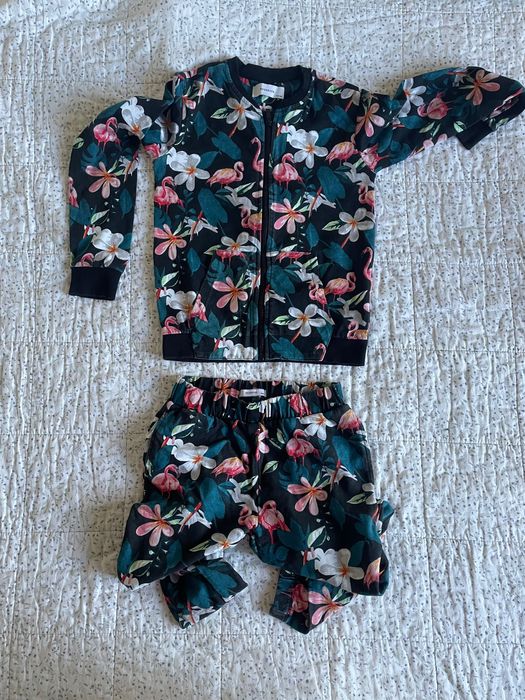 Спортен комплект RESERVED за момиче - размер 140-146см.