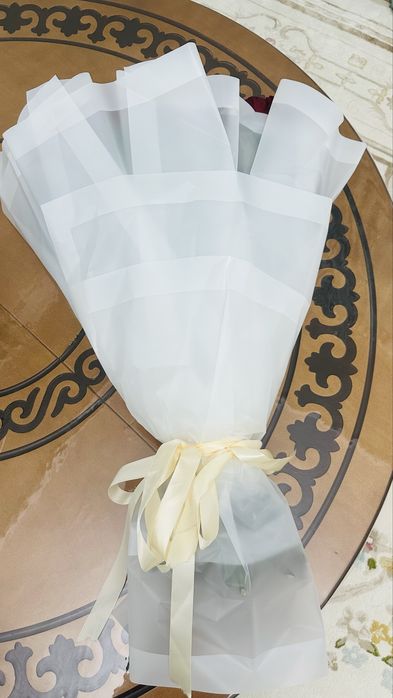 Продам метровые красивые розы