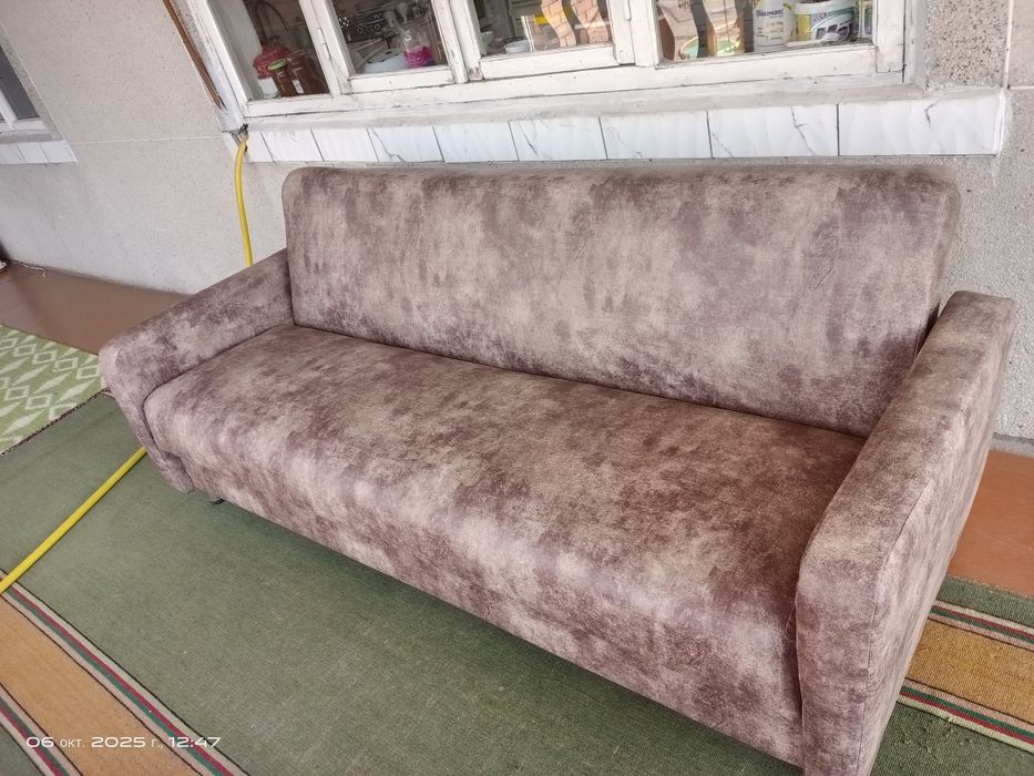 Продается диван большой