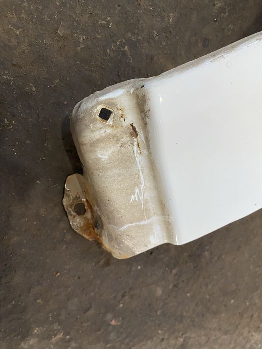 Крыло на приору левое